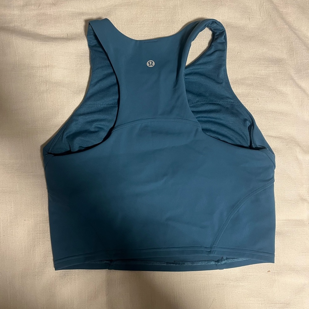 Lululemon size 6 cropped tank